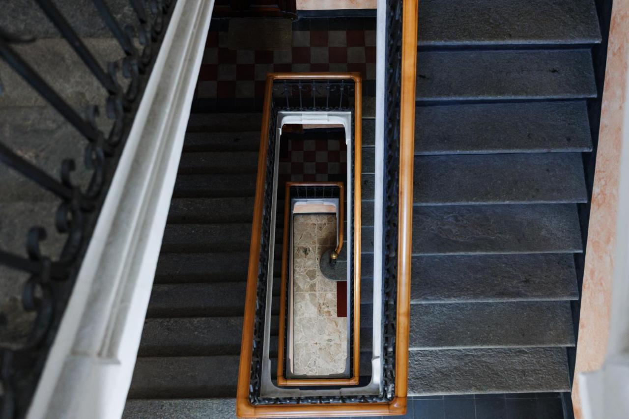 Easy Flat Manin Apartment Turin Bagian luar foto