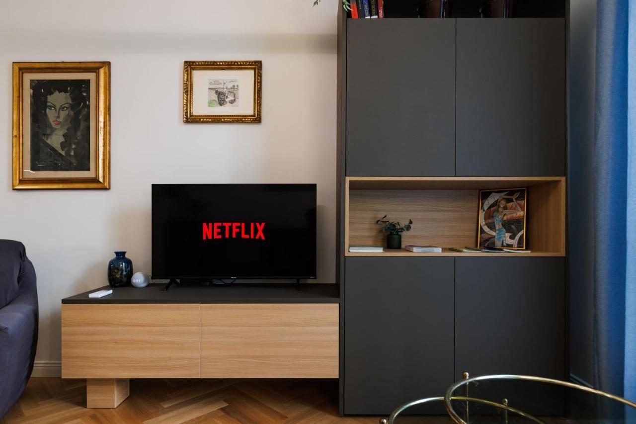 Easy Flat Manin Apartment Turin Bagian luar foto