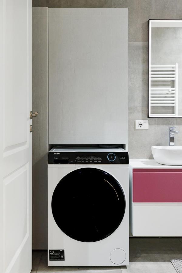 Easy Flat Manin Apartment Turin Bagian luar foto